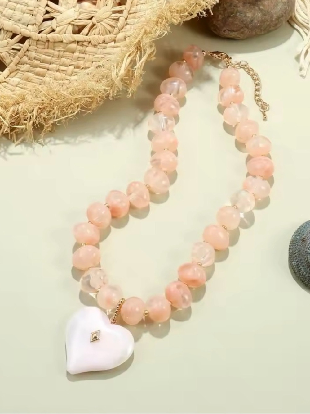 Rose Quartz Beaded Necklace with White Heart Pendant. Choker necklace. - Picture 4 of 5